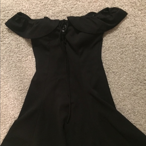 Little black off the shoulder dress - Picture 2 of 3